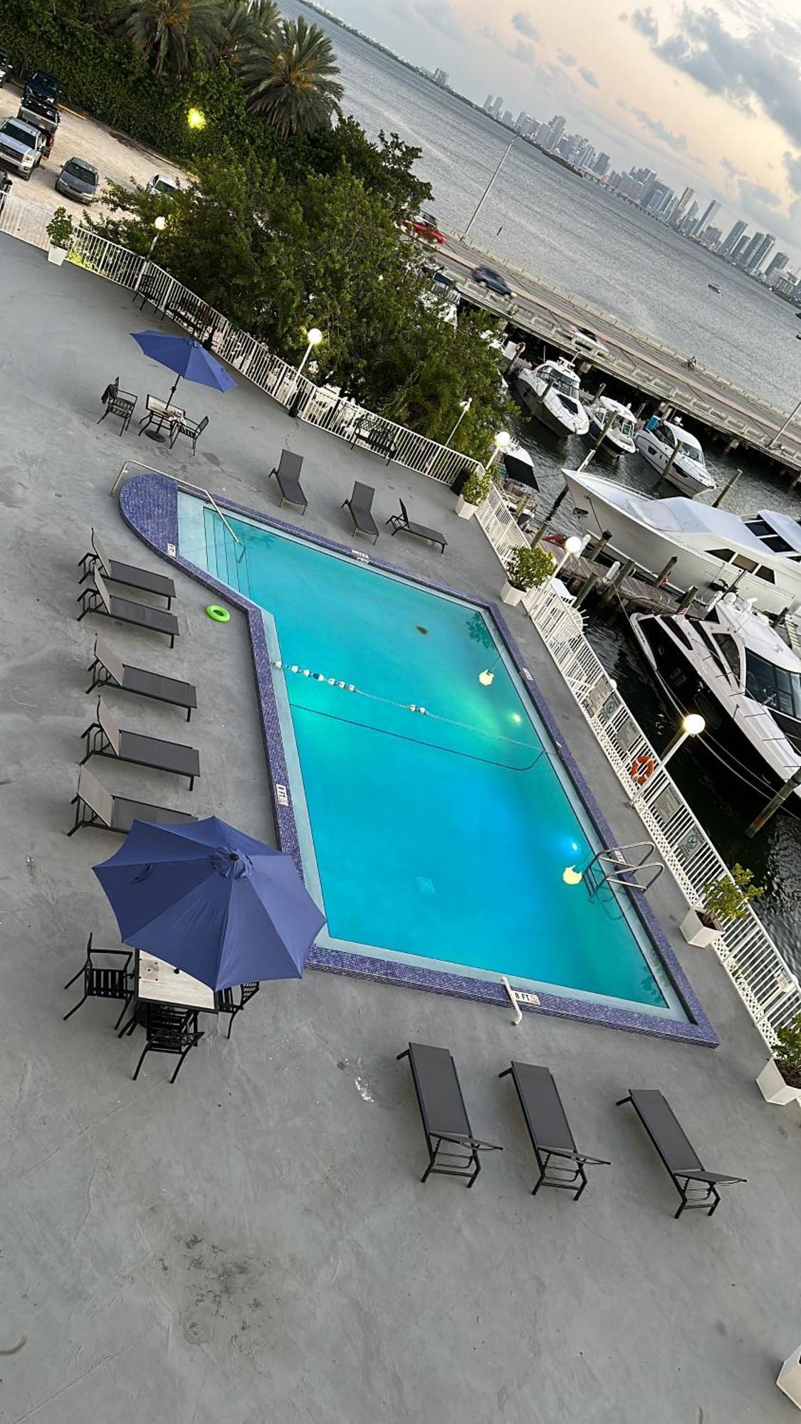 Unique Water Views, Free Parking 1Bed 1 Bath Rooffornomads 416 Apartment Miami Beach Exterior photo